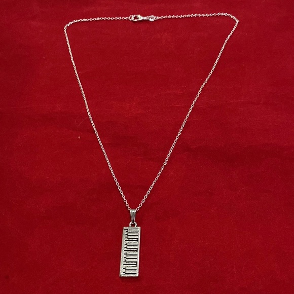 Keyboard Necklace Music Band Musical Instrument Musician - Picture 3 of 8